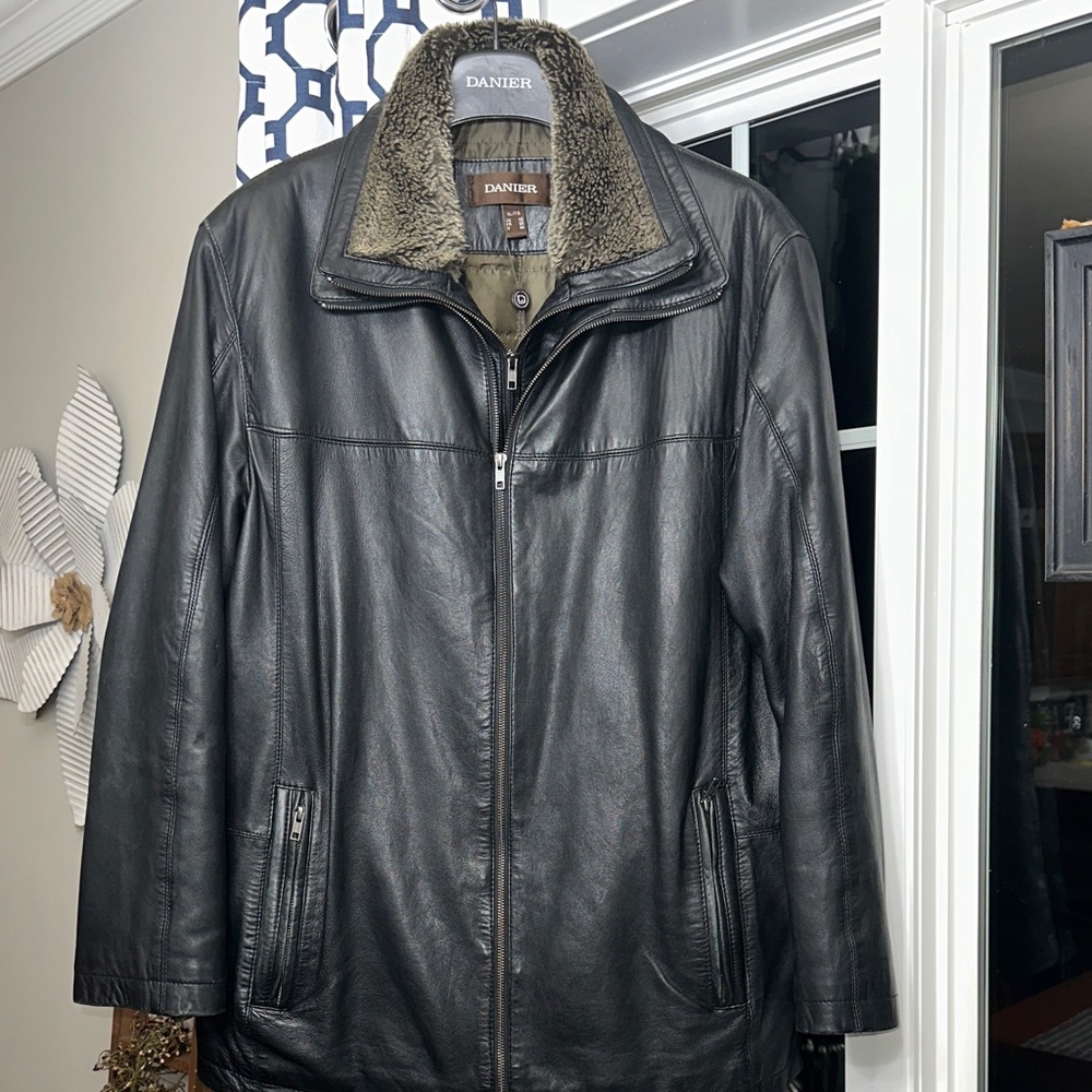Sz XL Men’s Danier Black Winter Leather Jacket Removable Collar 3M Insulated